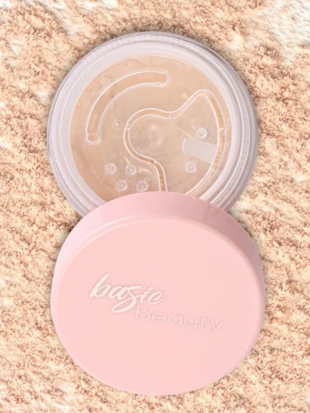 Basic Beauty Banana Setting Powder 4g BRAND NEW IN BOX